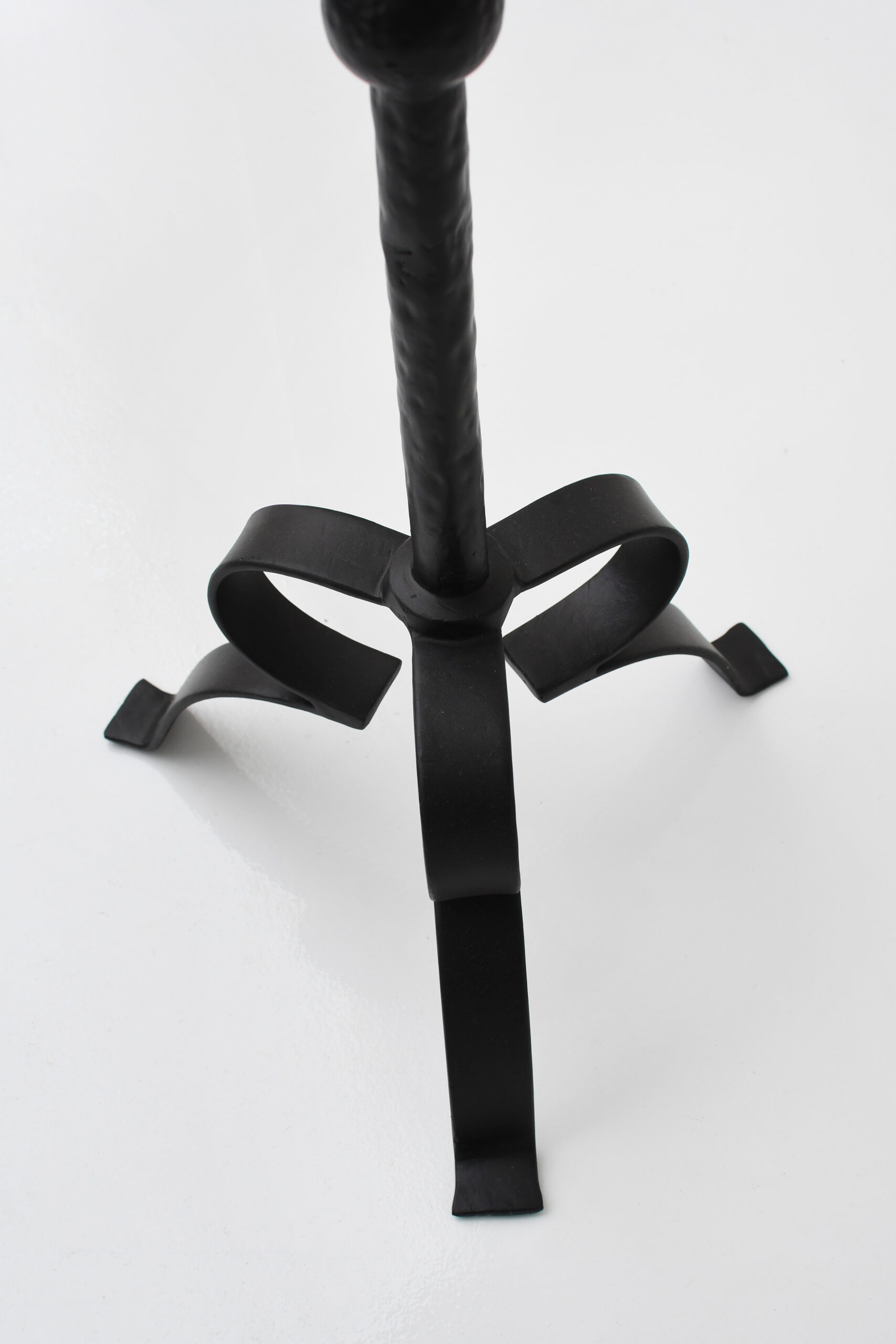 De Bourgh Floor Lamp - Image 3