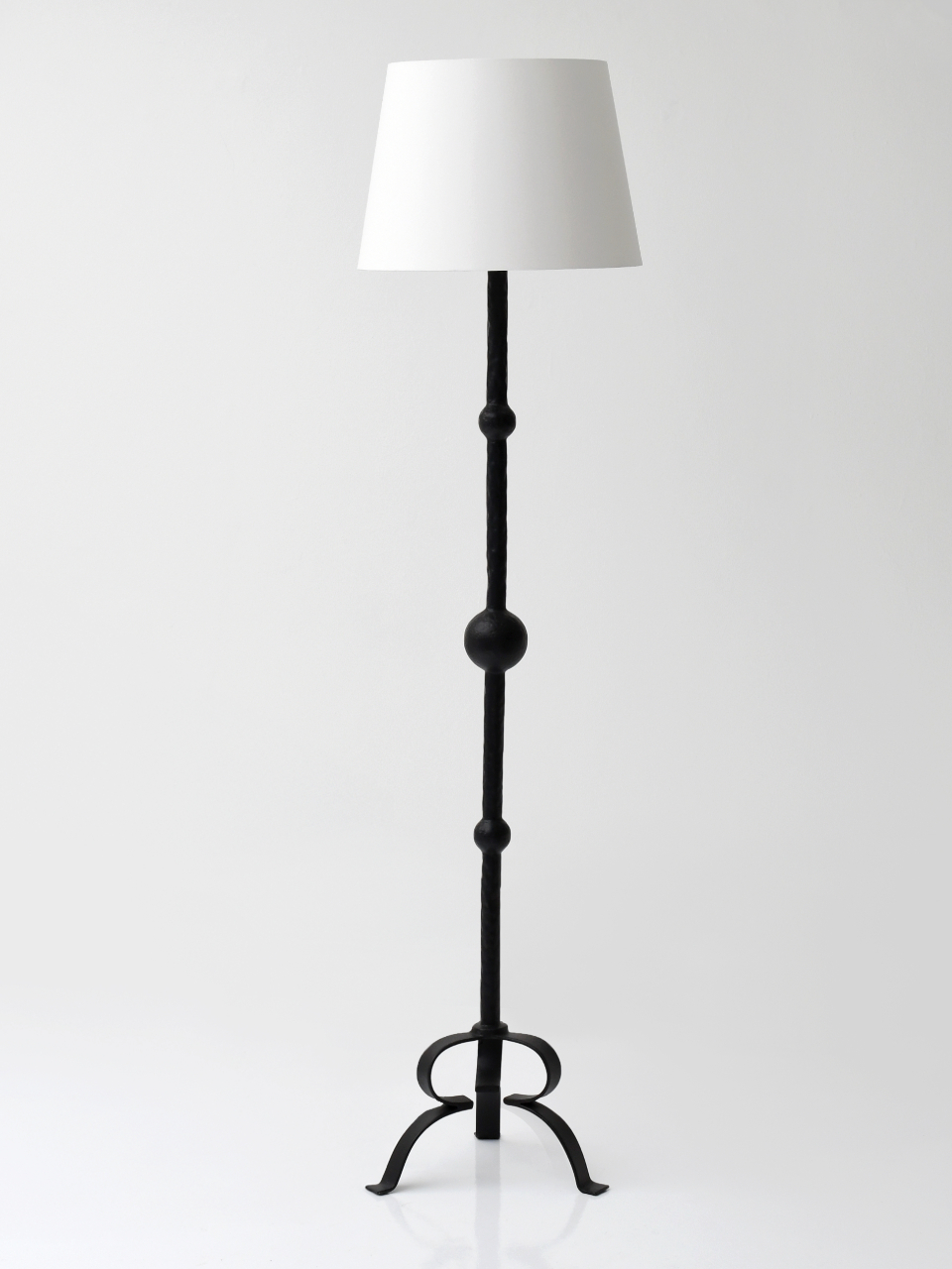 De Bourgh Floor Lamp