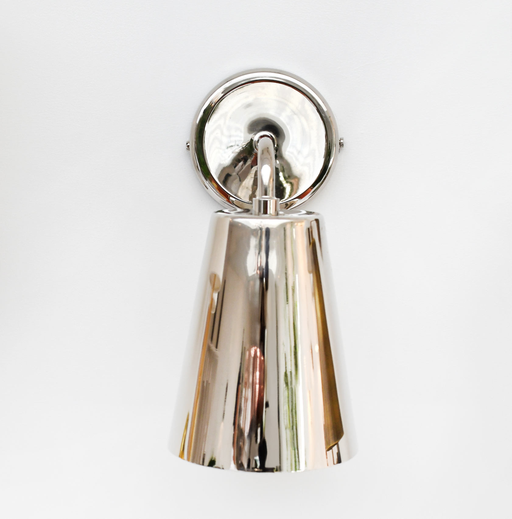 Dorothy Wall Light