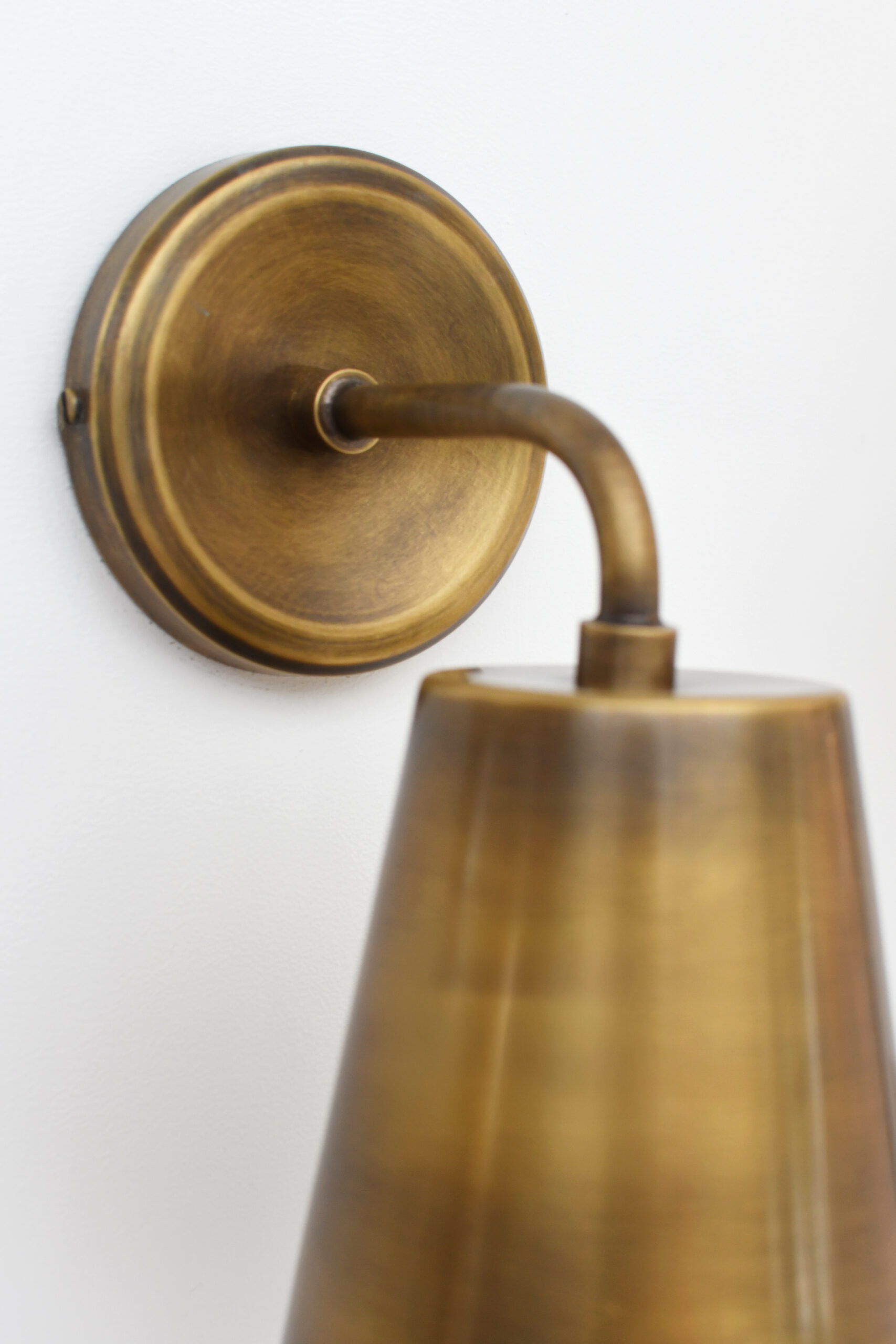 Dorothy Wall Light - Image 4